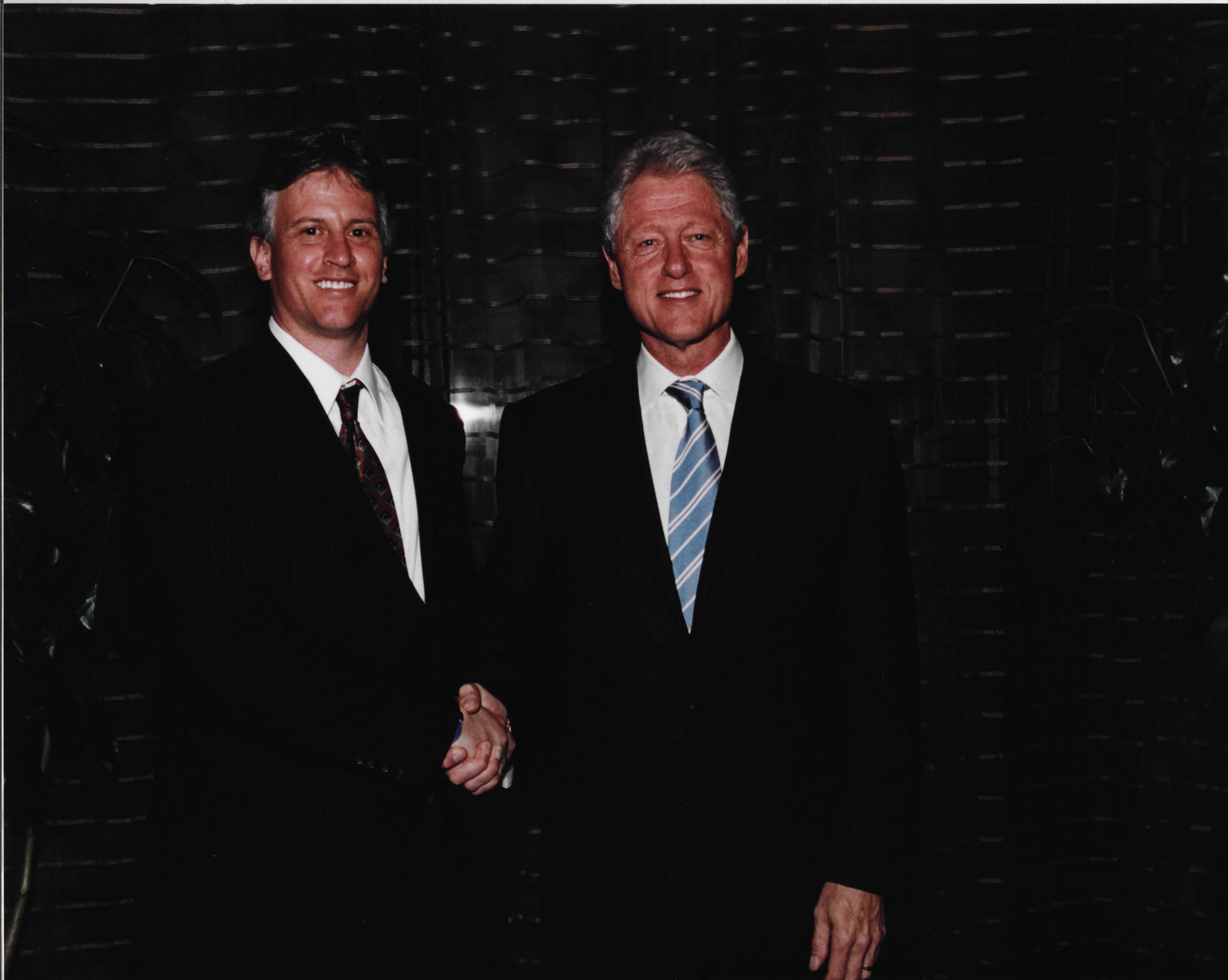 smallpresbillclintonanddavid.jpg